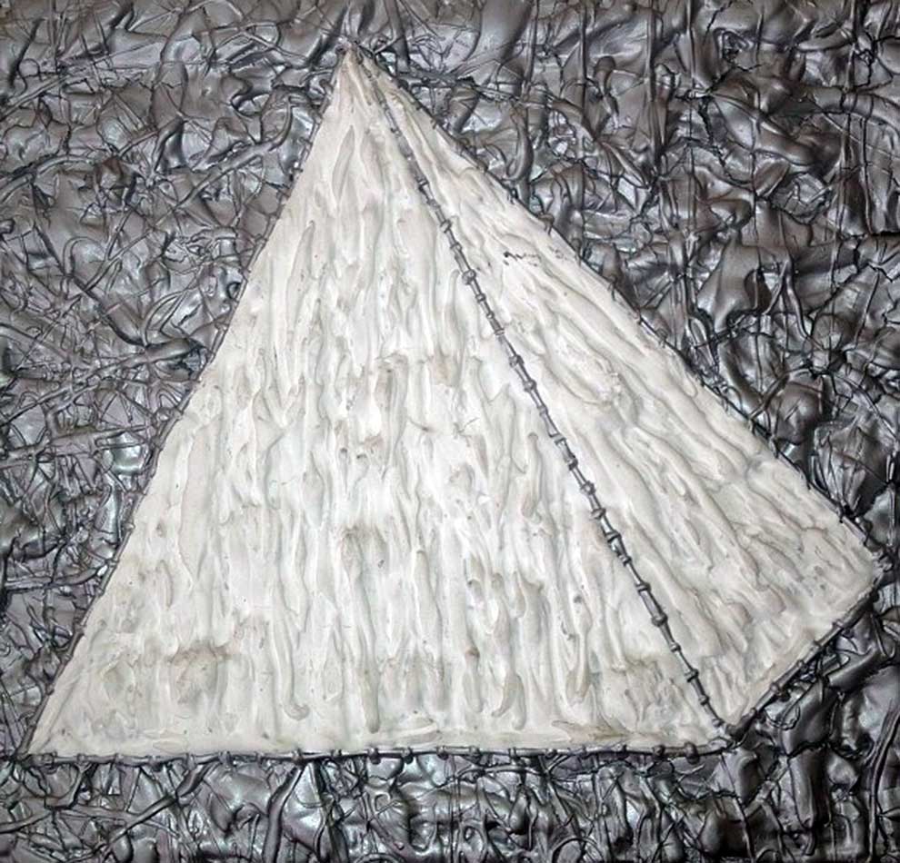 Piramide 9, painting by Nicola Guerraz, acrylic and resin on canvas, 40 x 40cm, 1992