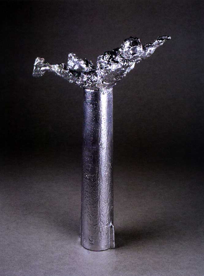 Acrobata 6, sculpture by Nicola Guerraz, acrylic on resin and iron, h 51 cm, 1999