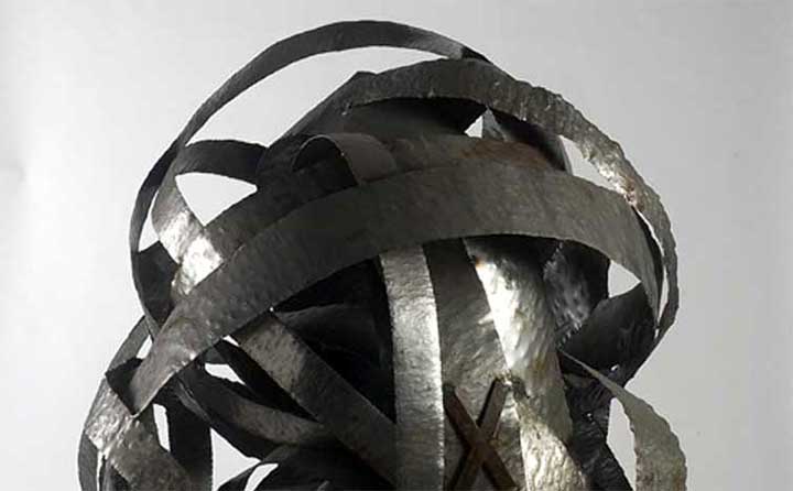 Ferro X, sculpture by Nicola Guerraz