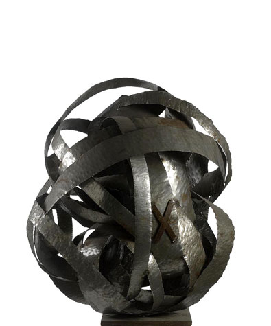 Ferro X, sculpture by Nicola Guerraz, oxidized iron, h 110 cm, 2008