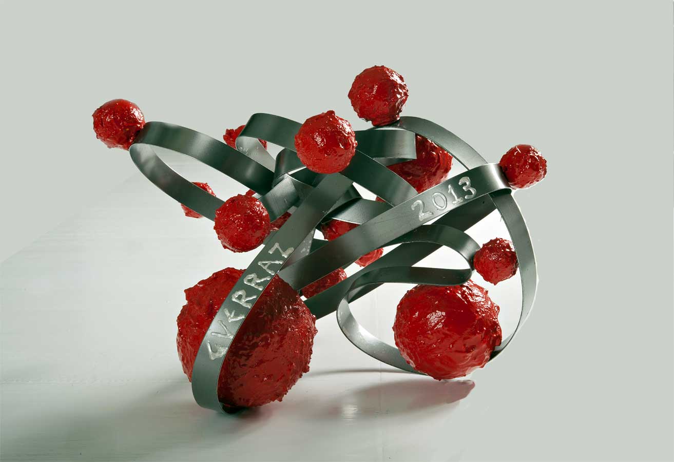 Happy atom 2, sculpture by Nicola Guerraz, acrylic, resin and magnet on iron, h 34 cm, 2013