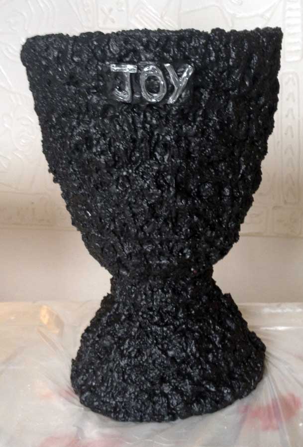 Joy 3, sculpture by Nicola Guerraz, mixed media on iron, h 60 cm, 2014