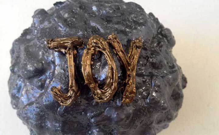 Joy 33, sculpture by Nicola Guerraz