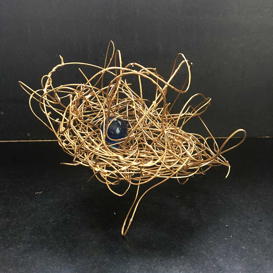 Nest 3, sculpture by Nicola Guerraz, acrylic on metal with metal ball, h 40 cm, 2014