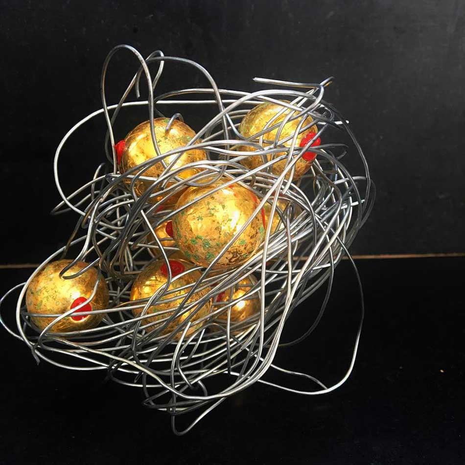 Nest 6, sculpture by Nicola Guerraz, acrylic on metal with metal ball, h 40 cm, 2014