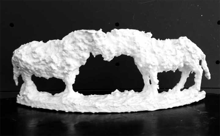 Flirt in white 7, sculpture by Nicola Guerraz