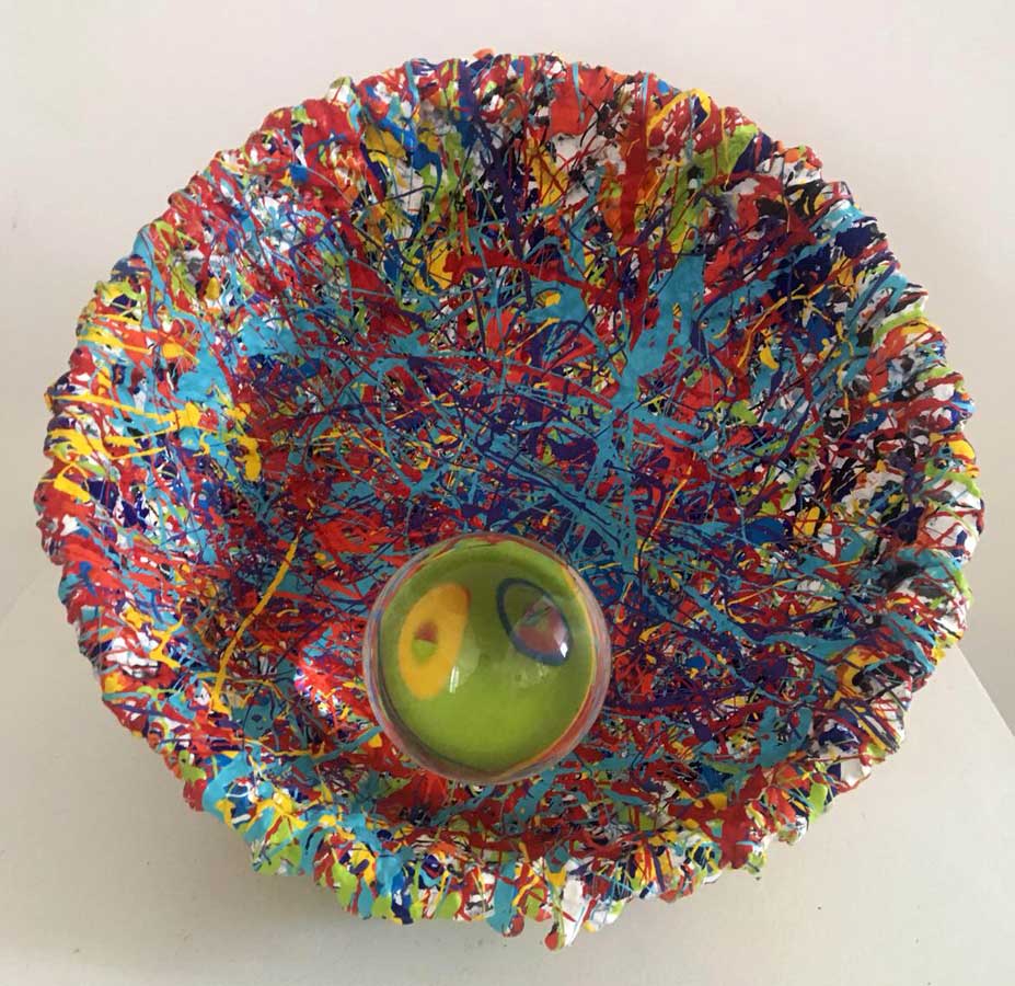Magic pod 11, sculpture by Nicola Guerraz, acrylic on resin with crystal sphere, diameter 22 cm, 2018, photo 04